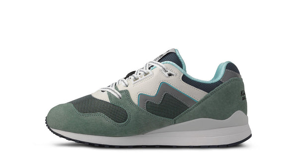 KARHU Synchron classic - Iceberg Green / Lily White