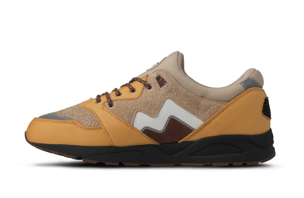 Karhu ARIA 95 OAK BUFF / WHITE
