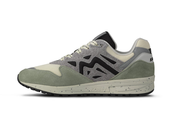 Karhu LEGACY 96 TEA / JET BLACK