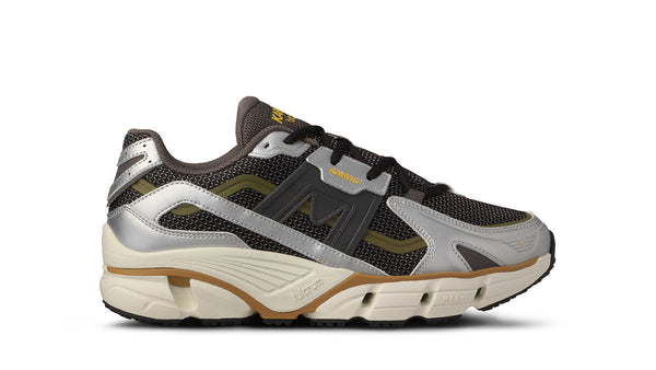 Karhu SUPER FULCRUM  SILVER / DARK GULL GRAY